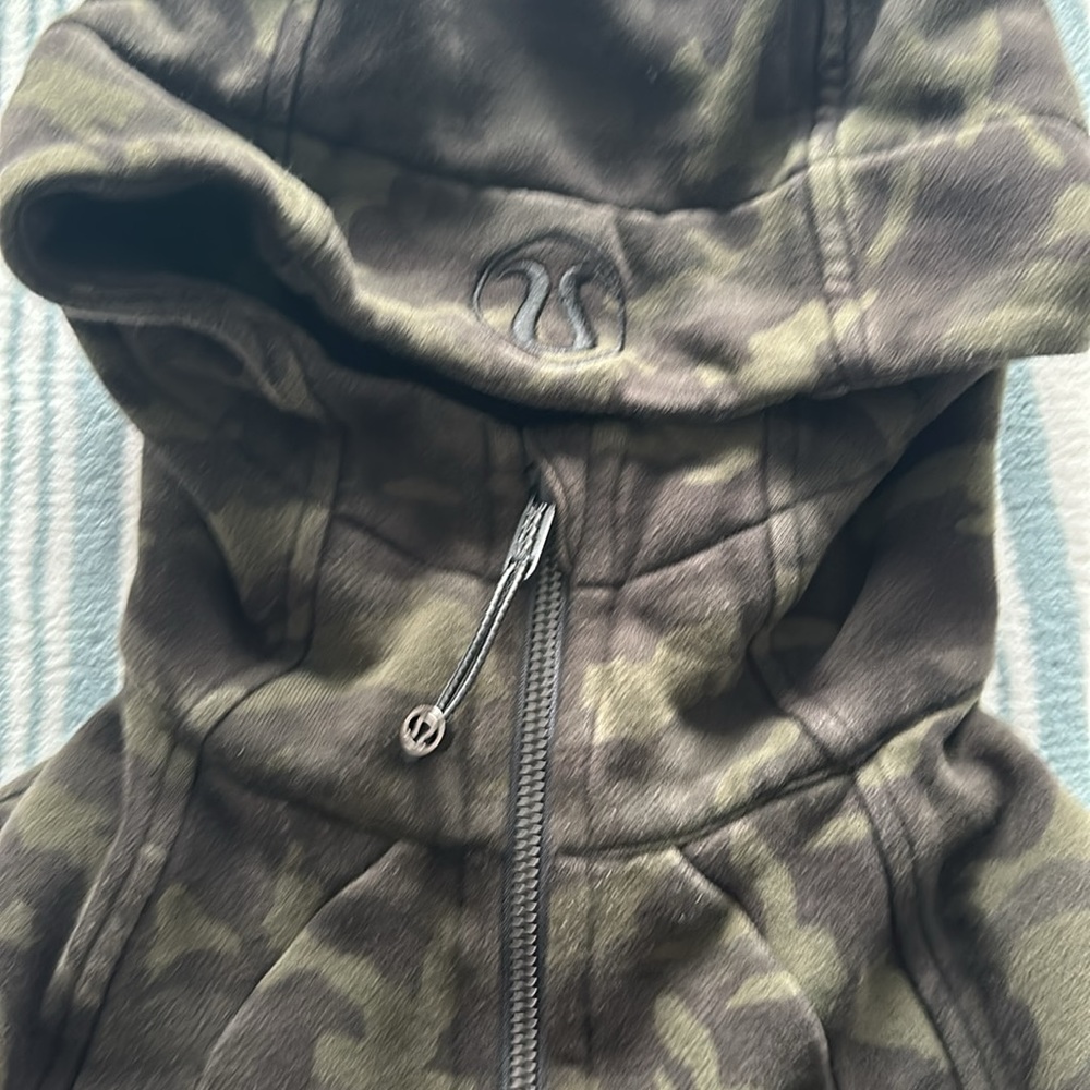 Lululemon scuba full zip hoodie - Picture 2 of 3